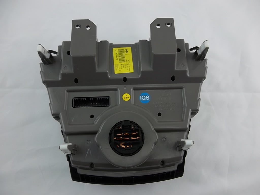 2013-2015 Hyundai Santa Fe Temperature AC Climate Control Panel 97250-4Z000