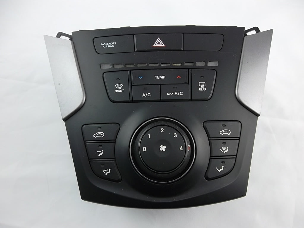 2013-2015 Hyundai Santa Fe Temperature AC Climate Control Panel 97250-4Z000