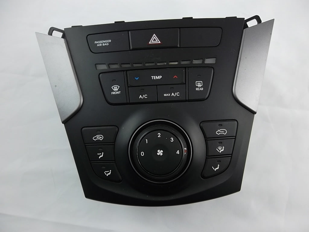 2013-2015 Hyundai Santa Fe Temperature AC Climate Control Panel 97250-4Z000