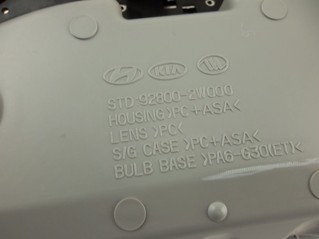 2013-2015 Hyundai Santa Fe Overhead Console 92800-2W000