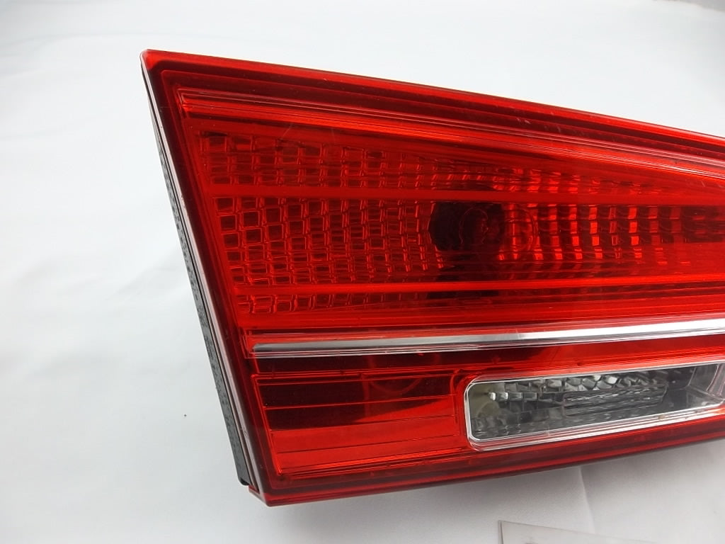 2013-2015 Hyundai Santa Fe Sport Inner Tail Light Rear Driver 92405-4Z000