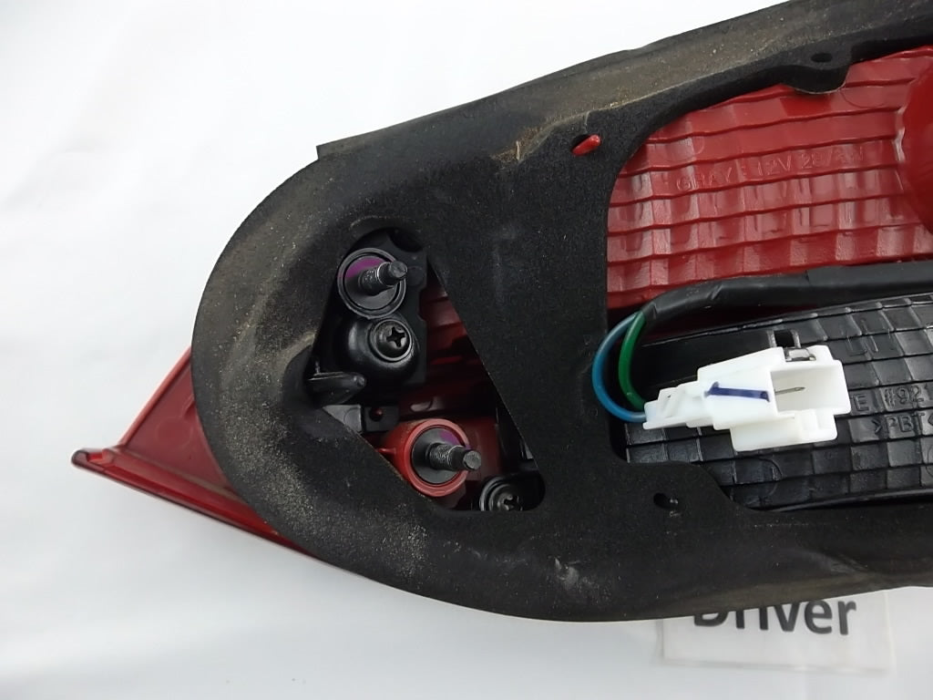 2013-2015 Hyundai Santa Fe Sport Inner Tail Light Rear Driver 92405-4Z000