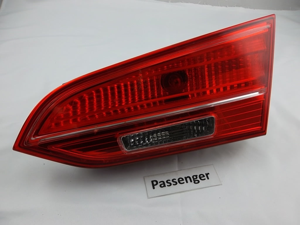 2013-2015 Hyundai Santa Fe Sport Inner Tail Light Rear Passenger 92406-4Z000