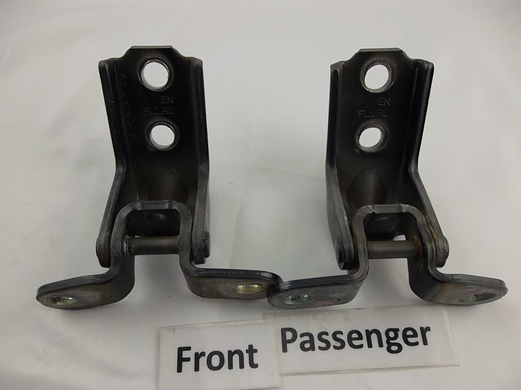 2006-2018 Hyundai Santa Fe Door Hinge Set Front Passenger 79320-2B010