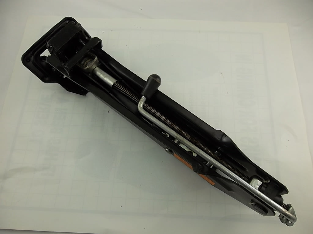 2007-2014 Audi Q7 3.6  Emergency Spare Tire Jack Tool Kit Foam Insert 7L0-011-031