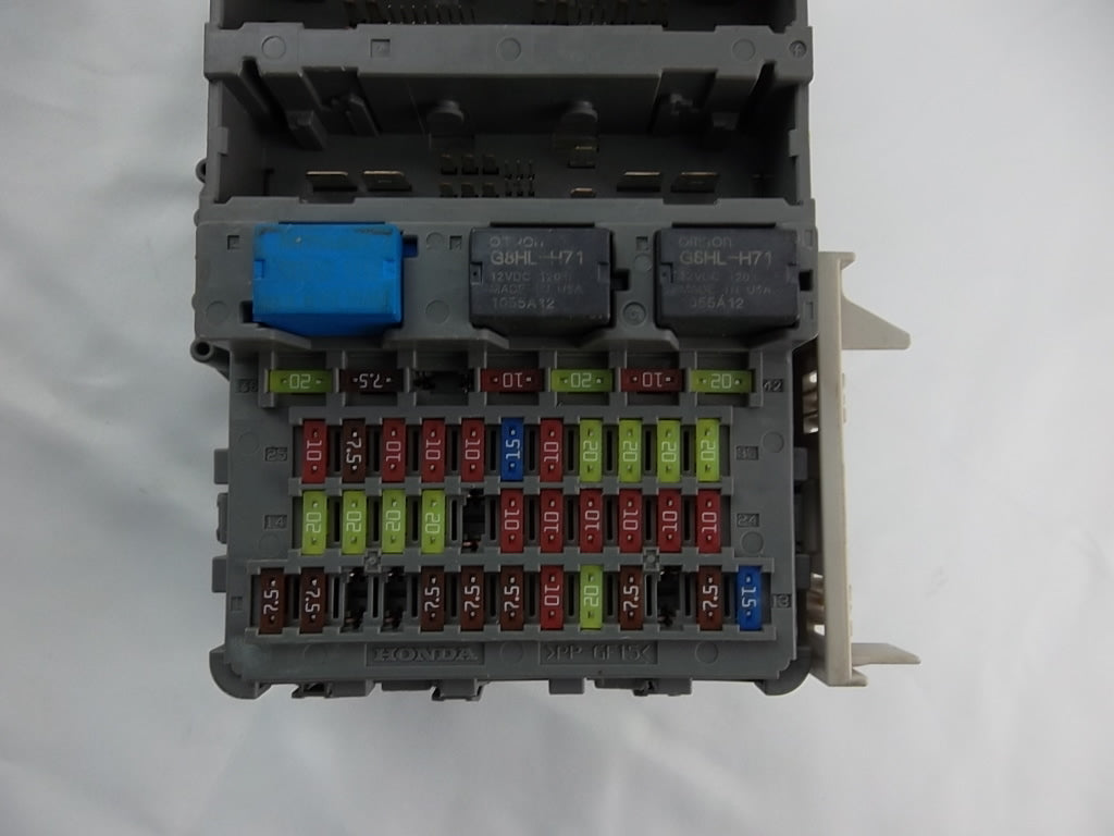 2008-2010 Honda Accord Interior Driver Side Fuse Box 38200-TA0-A71