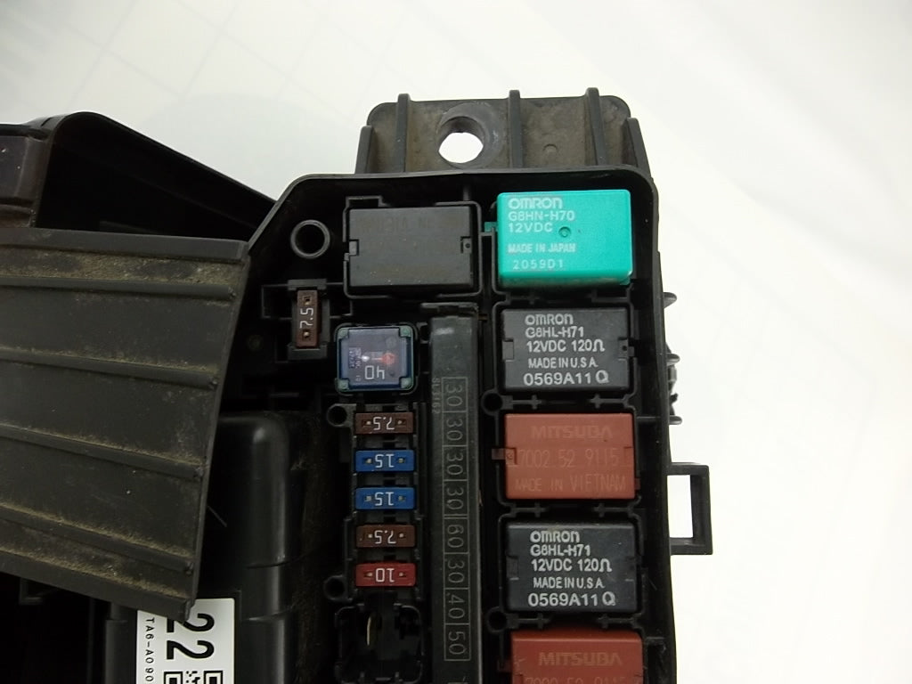 2008-2012 Honda Accord Engine Compartment Under Hood Fuse Box 32120-TA6-A01