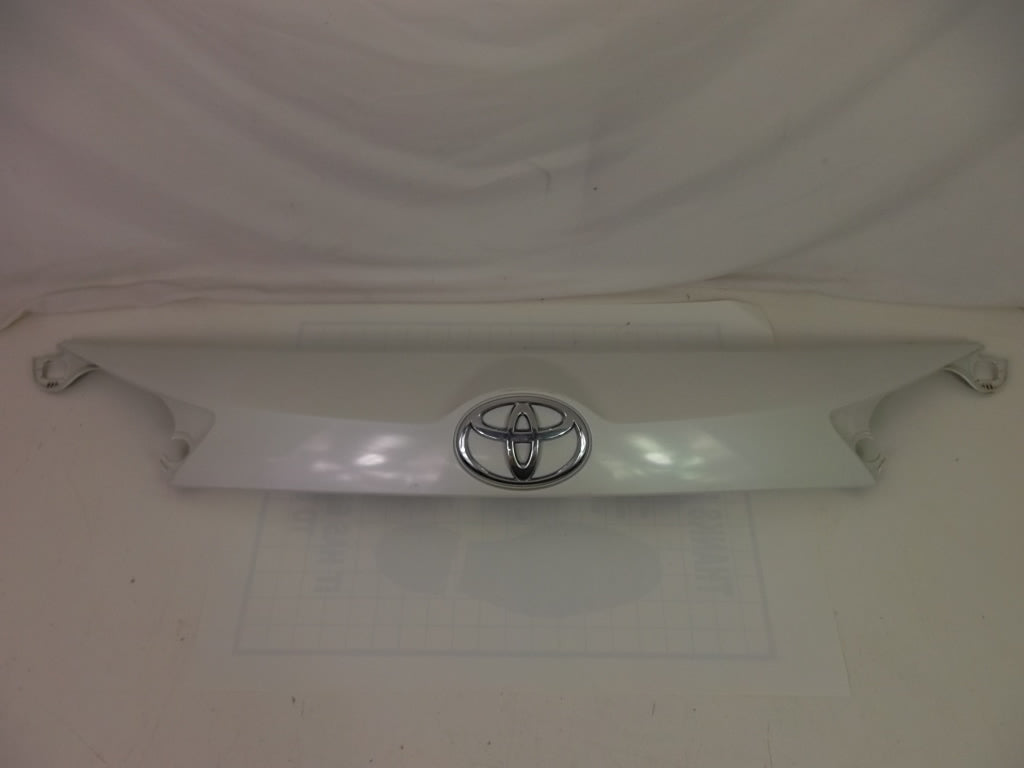 2013-2016 Toyota RAV4 Liftgate Garnish Molding Panel 76801-42220