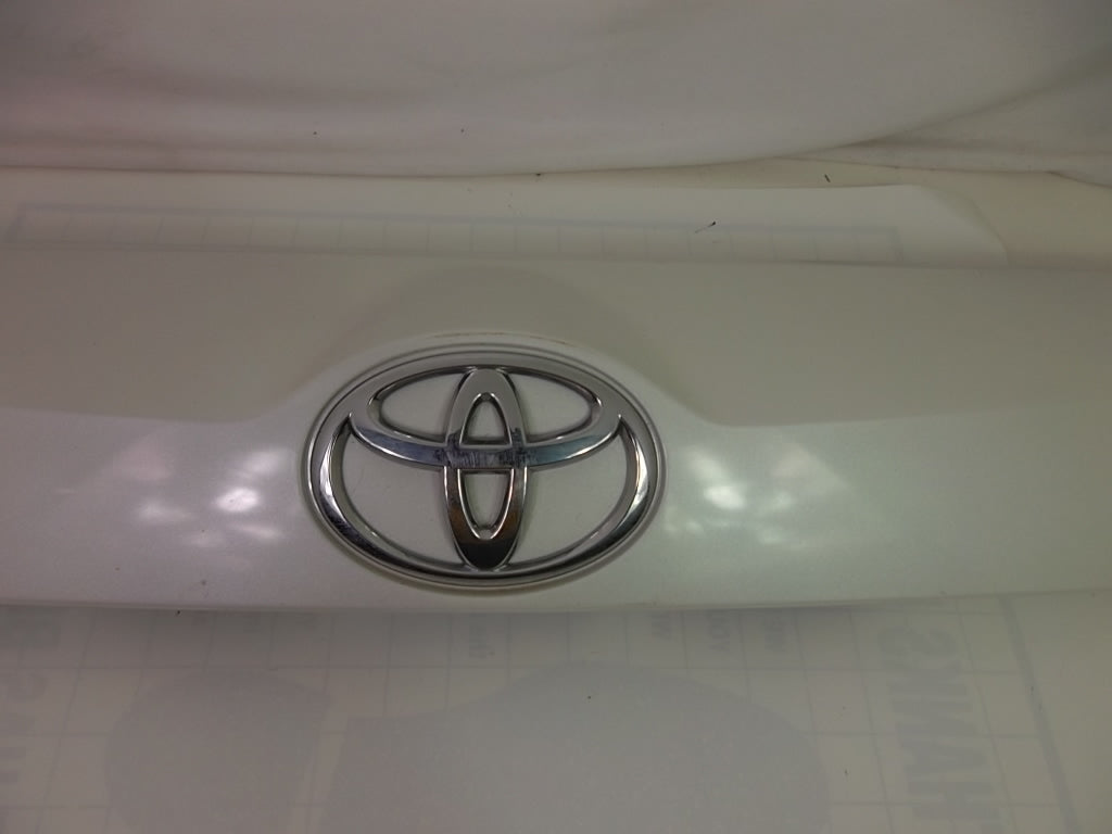 2013-2016 Toyota RAV4 Liftgate Garnish Molding Panel 76801-42220