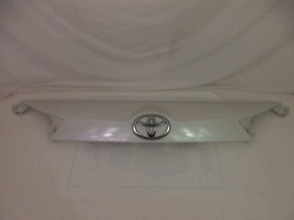 2013-2016 Toyota RAV4 Liftgate Garnish Molding Panel 76801-42220